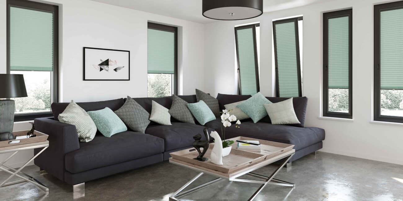 Blinds vs. Curtains: Which Is the Right Choice for Your Home?